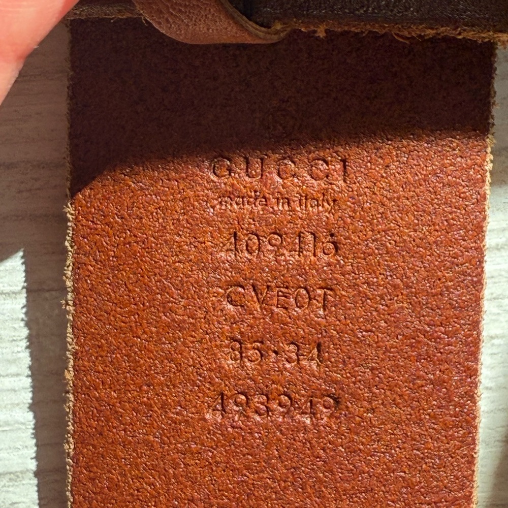 Authentic Brown Gucci Belt - Picture 3 of 4